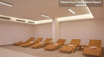 Medora Auri