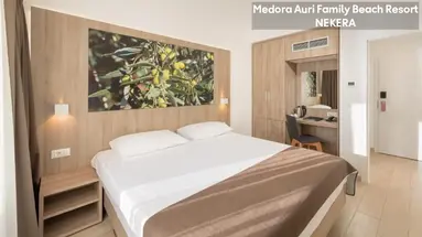 Medora Auri