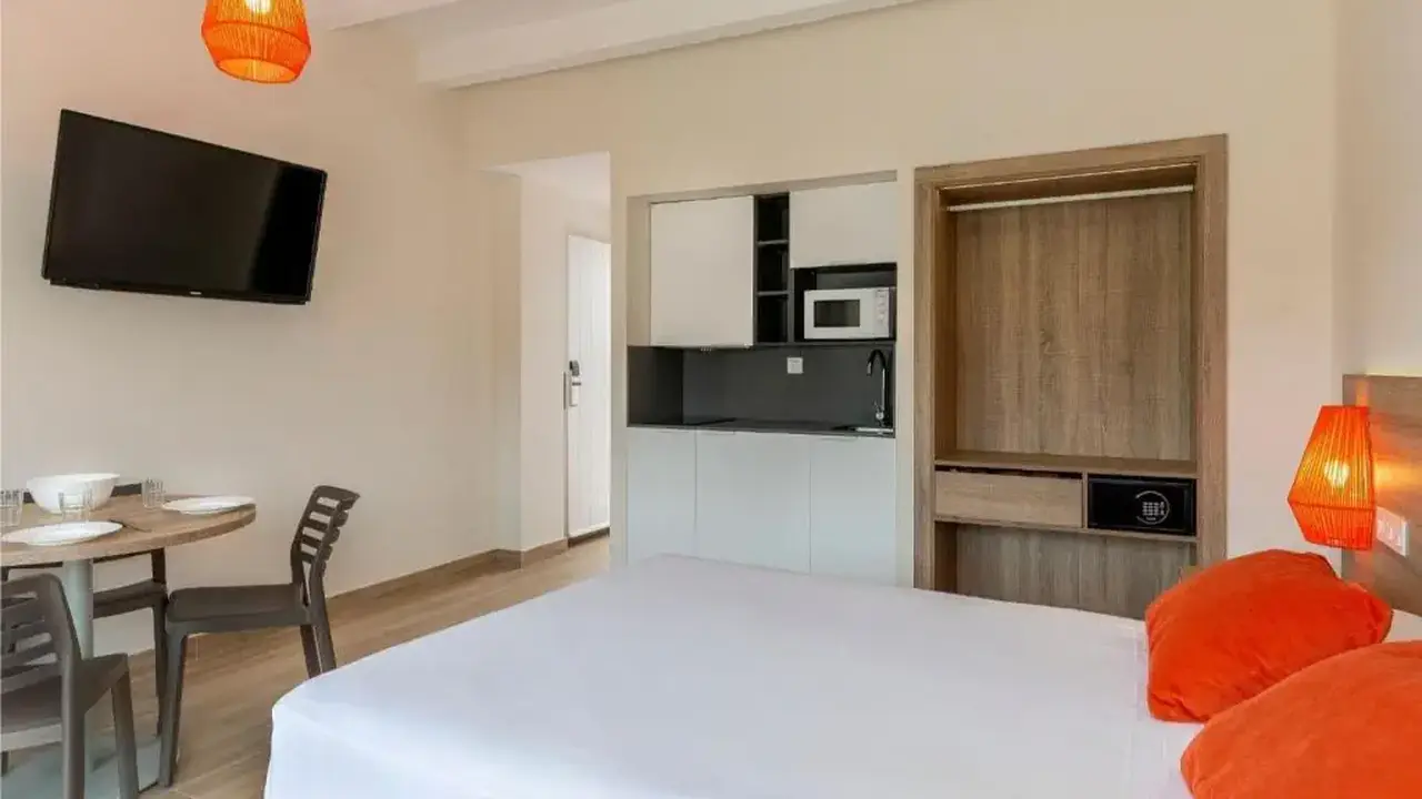 Medplaya Aparthotel Sant Eloi