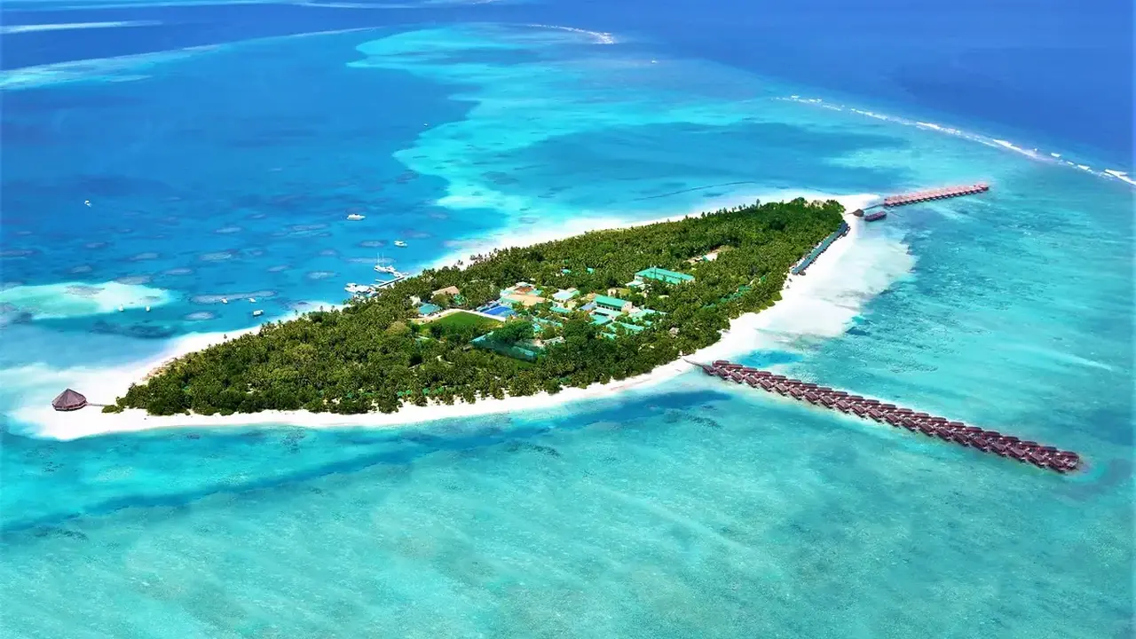 Meeru Island Resort & Spa