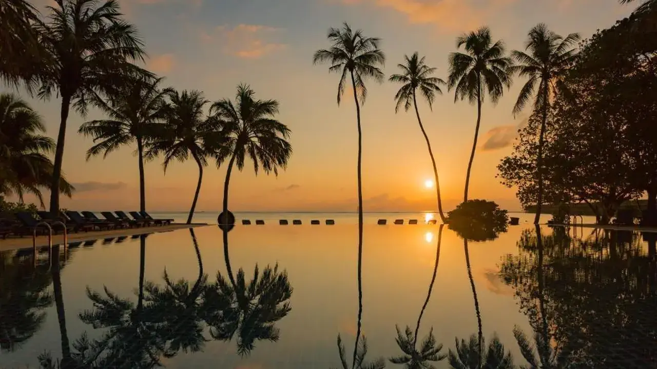 Meeru Island Resort & Spa