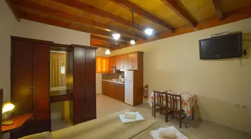 Megali Luxuries