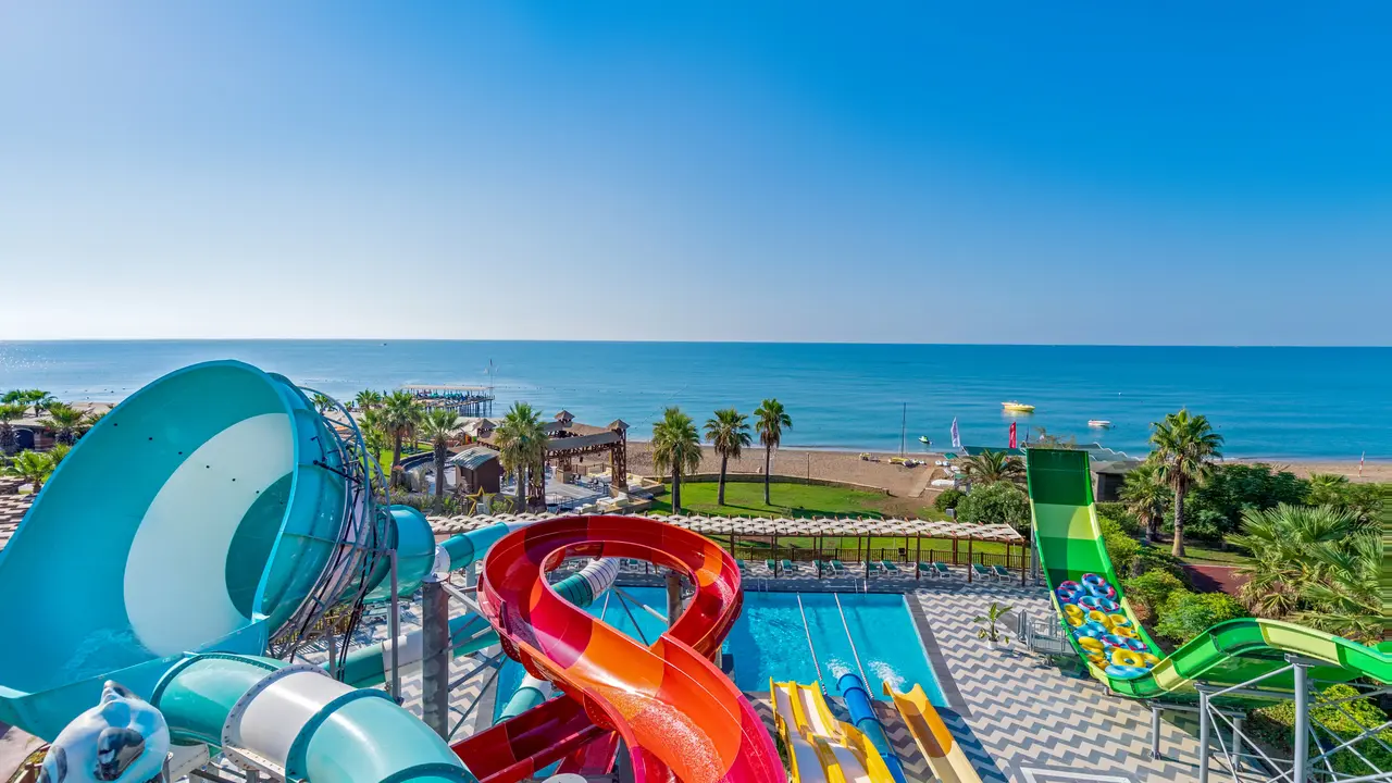 MEGASARAY CLUB BELEK