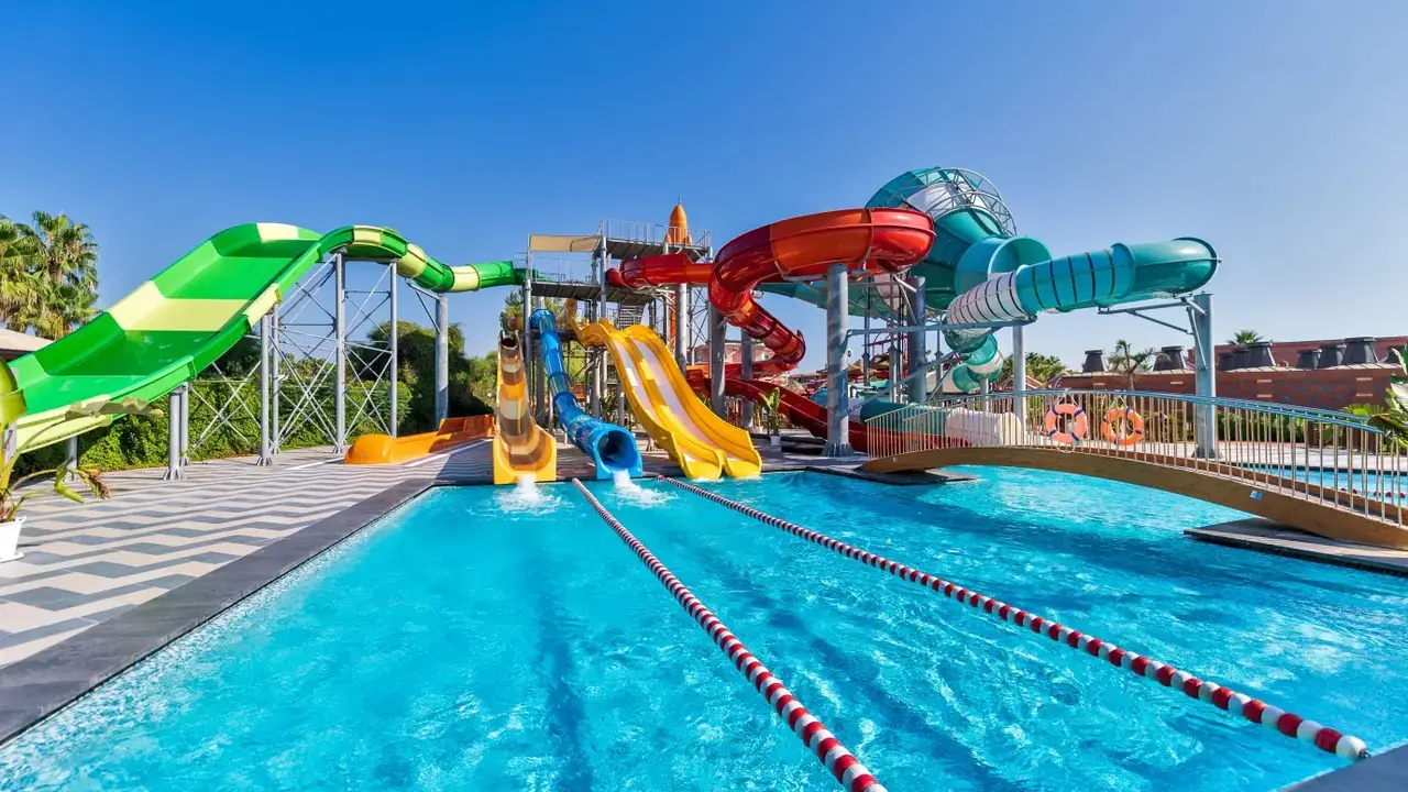 MEGASARAY CLUB BELEK