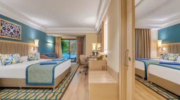 MEGASARAY CLUB BELEK