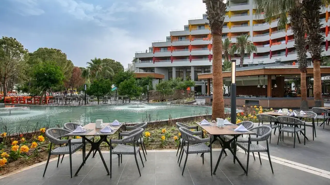 Megasaray Resort Side (ex. Aska Side Grand Prestige)