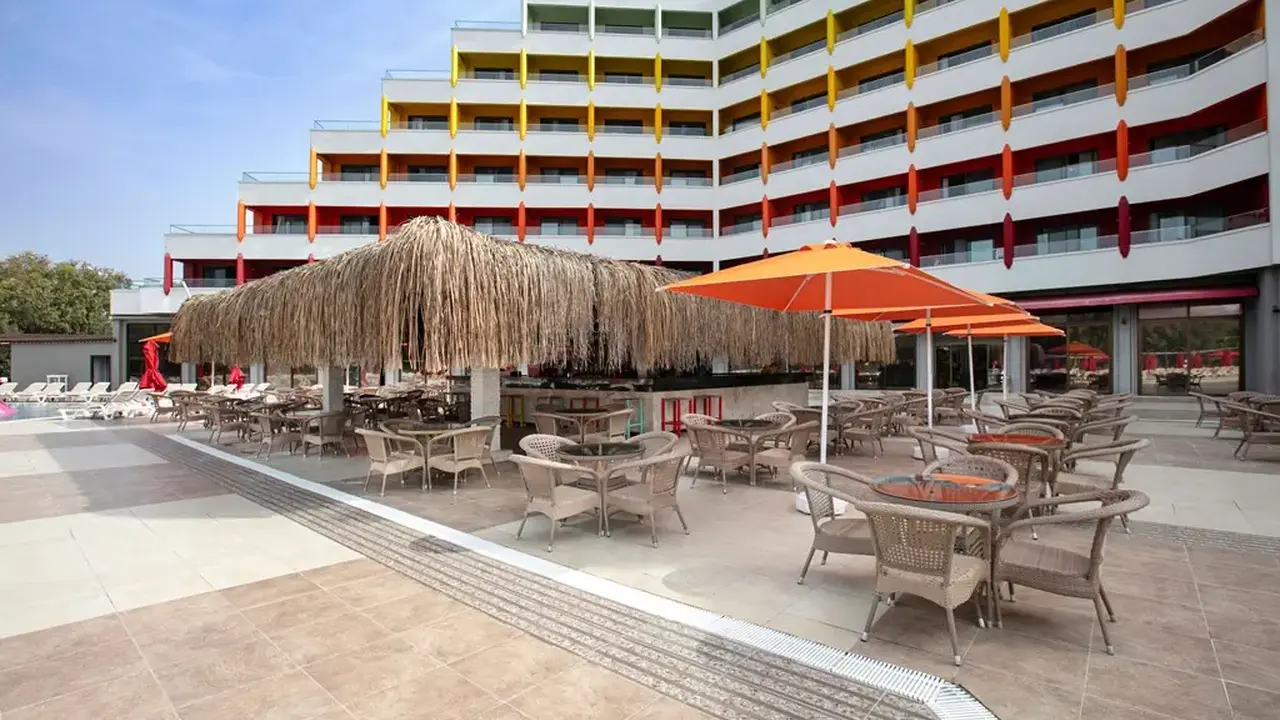 MEGASARAY RESORT SIDE