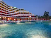 MEGASARAY RESORT SIDE
