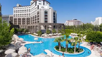 Melas Hotel Lara