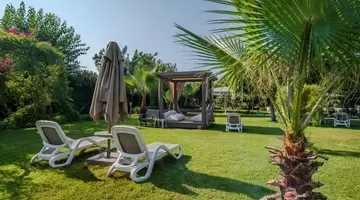 Melas Lara Hotel