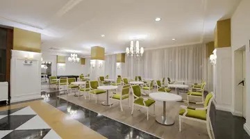 MELAS RESORT