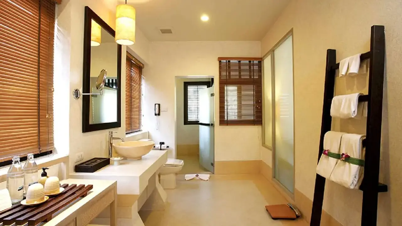 Melati Beach Resort & Spa Hotel 5