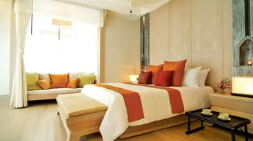 Melati Beach Resort & Spa Hotel 5