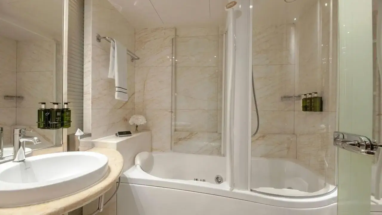 Melia Athens