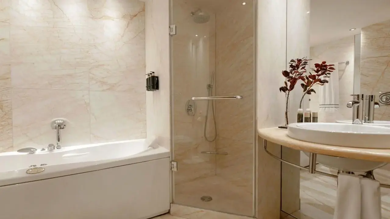 Melia Athens