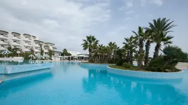 Melia El Mansour