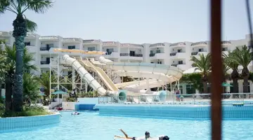 Melia El Mansour