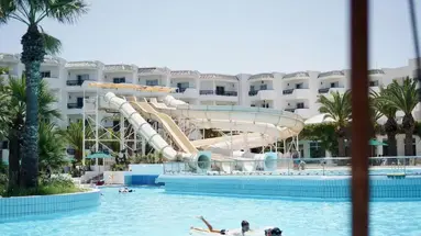 Melia El Mansour
