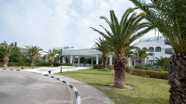 Melia El Mansour