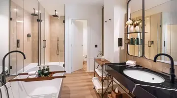 Melia Granada