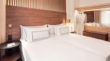 Melia Granada