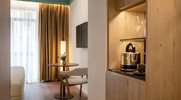 Melia Granada