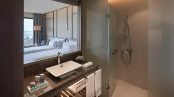 Melia Ho Tram