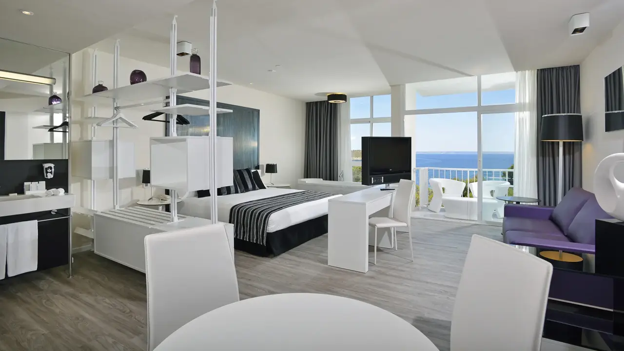 Melia South Beach
