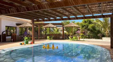 Meliá Tortuga Beach Resort