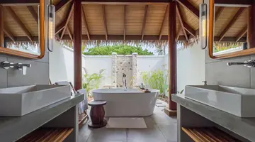 MELIA WHALE LAGOON MALDIVES