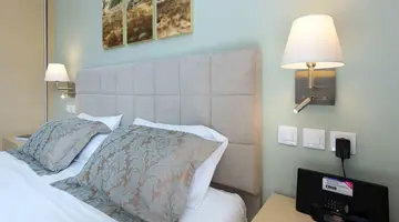 Melina Bay Boutique Hotel