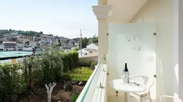 Melina Bay Boutique Hotel