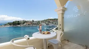Melina Bay Boutique Hotel