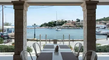 Melina Bay Boutique Hotel