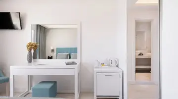 Melina Bay Boutique Hotel
