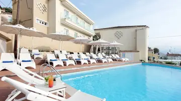 Melina Bay Boutique Hotel