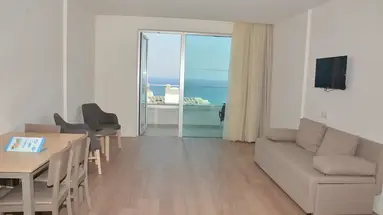 Melini Hotel Suites