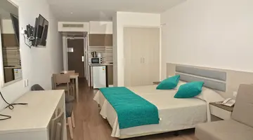 Melini Hotel Suites