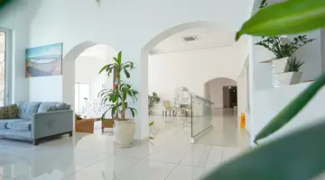 Melini Hotel Suites