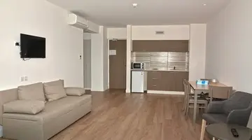 Melini Hotel Suites