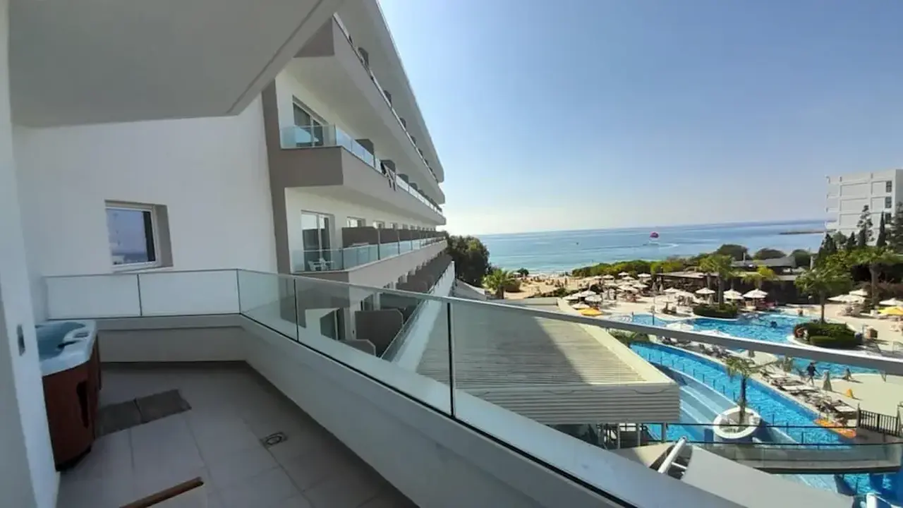 Melissi Beach Hotel & Spa