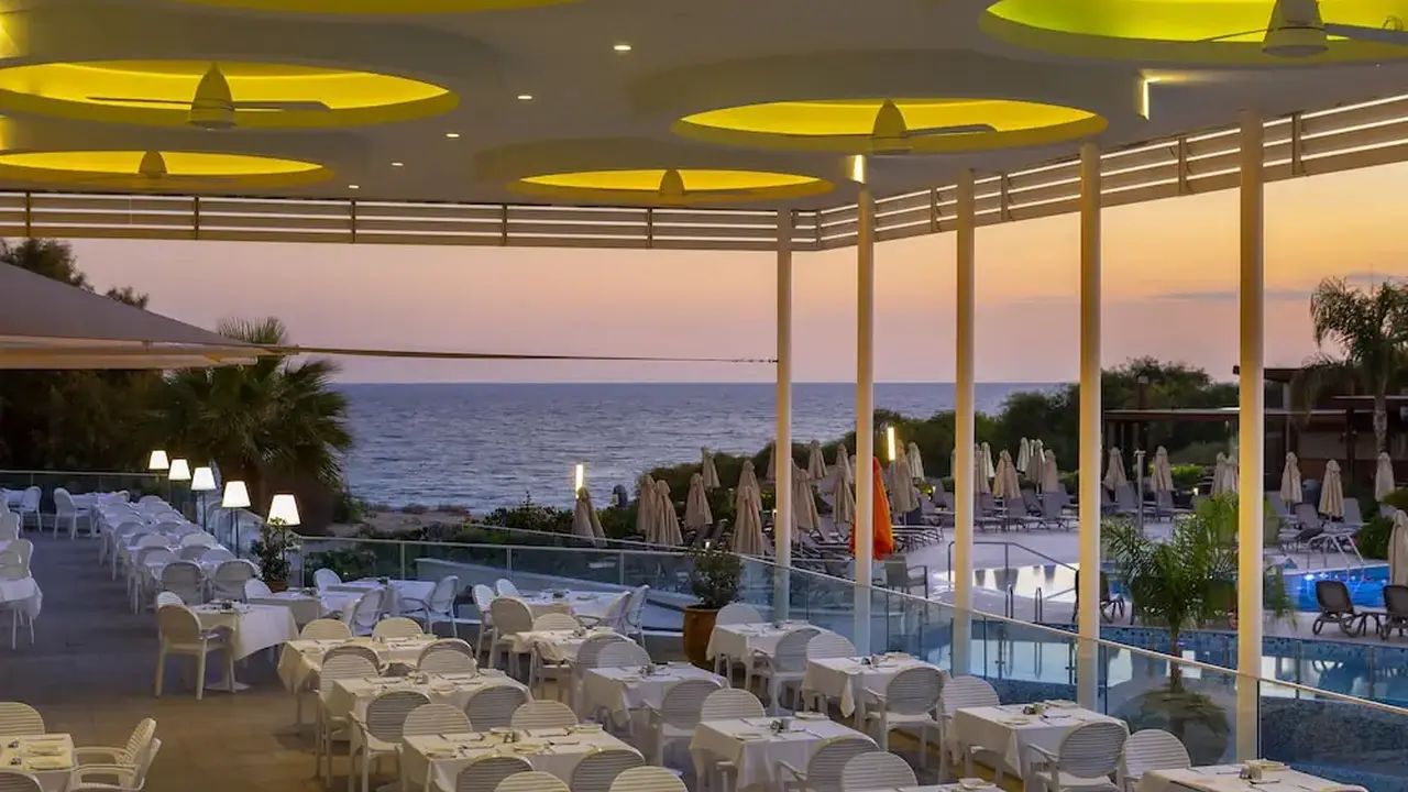 Melissi Beach Hotel & Spa