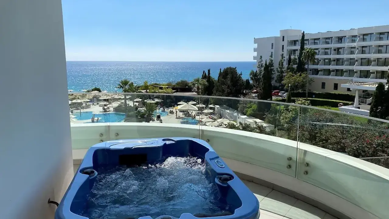 Melissi Beach Hotel & Spa