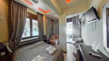 Meliton Inn Hotel and Suites