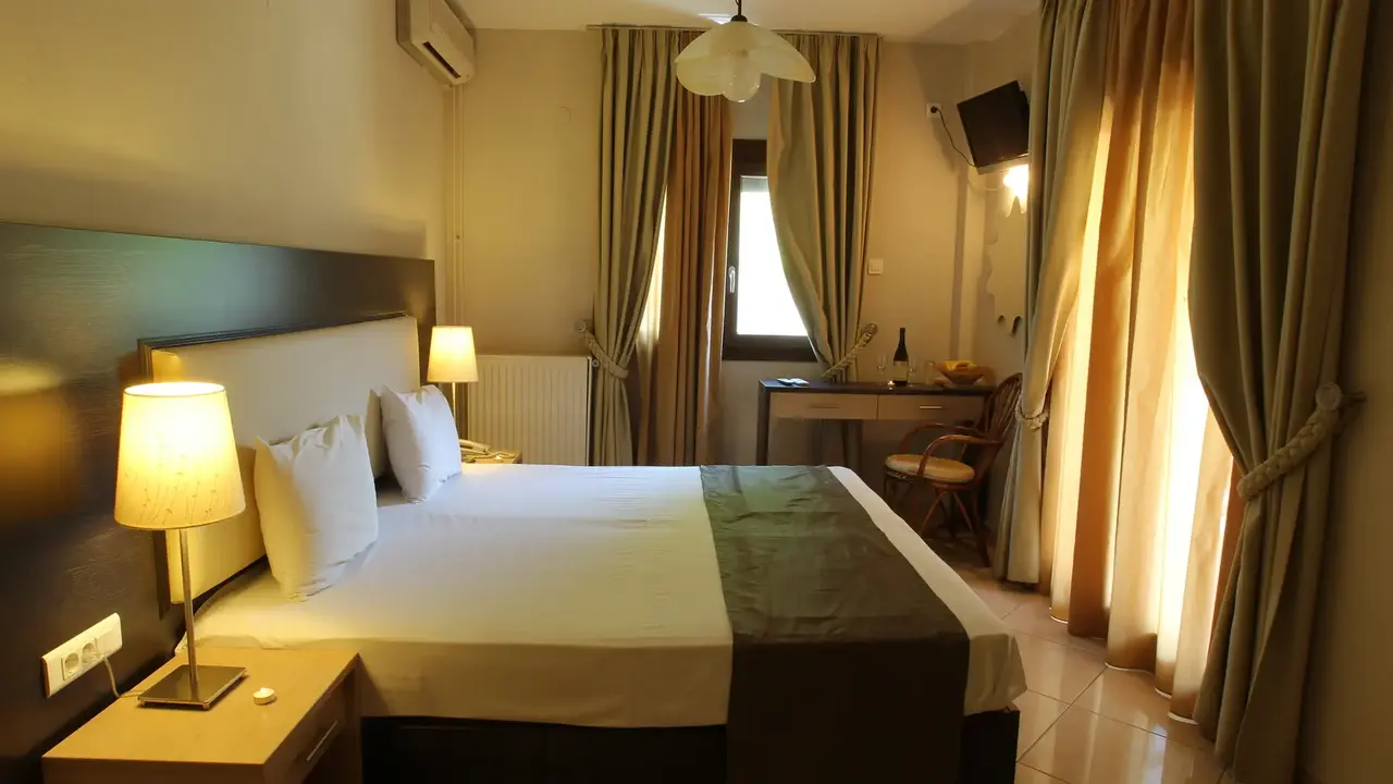 Meliton Inn Hotel and Suites