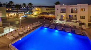 MELPO ANTIA HOTEL &  SUITS