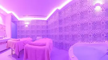 MelpoAntia Luxury Apartments and Suite