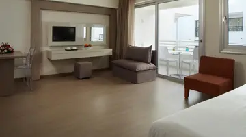 MelpoAntia Luxury Apartments and Suite