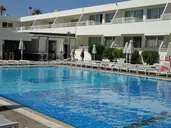 MelpoAntia Luxury Apartments and Suite