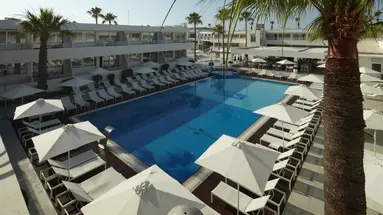 MelpoAntia Luxury Apartments and Suite
